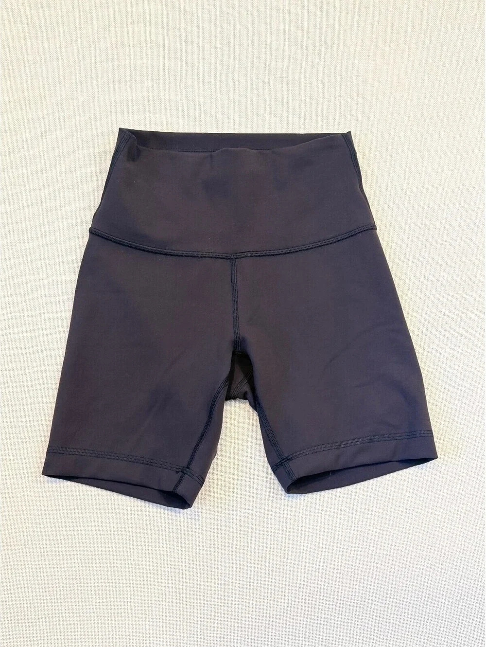 Lululemon Wunder Train High-Rise Short 6